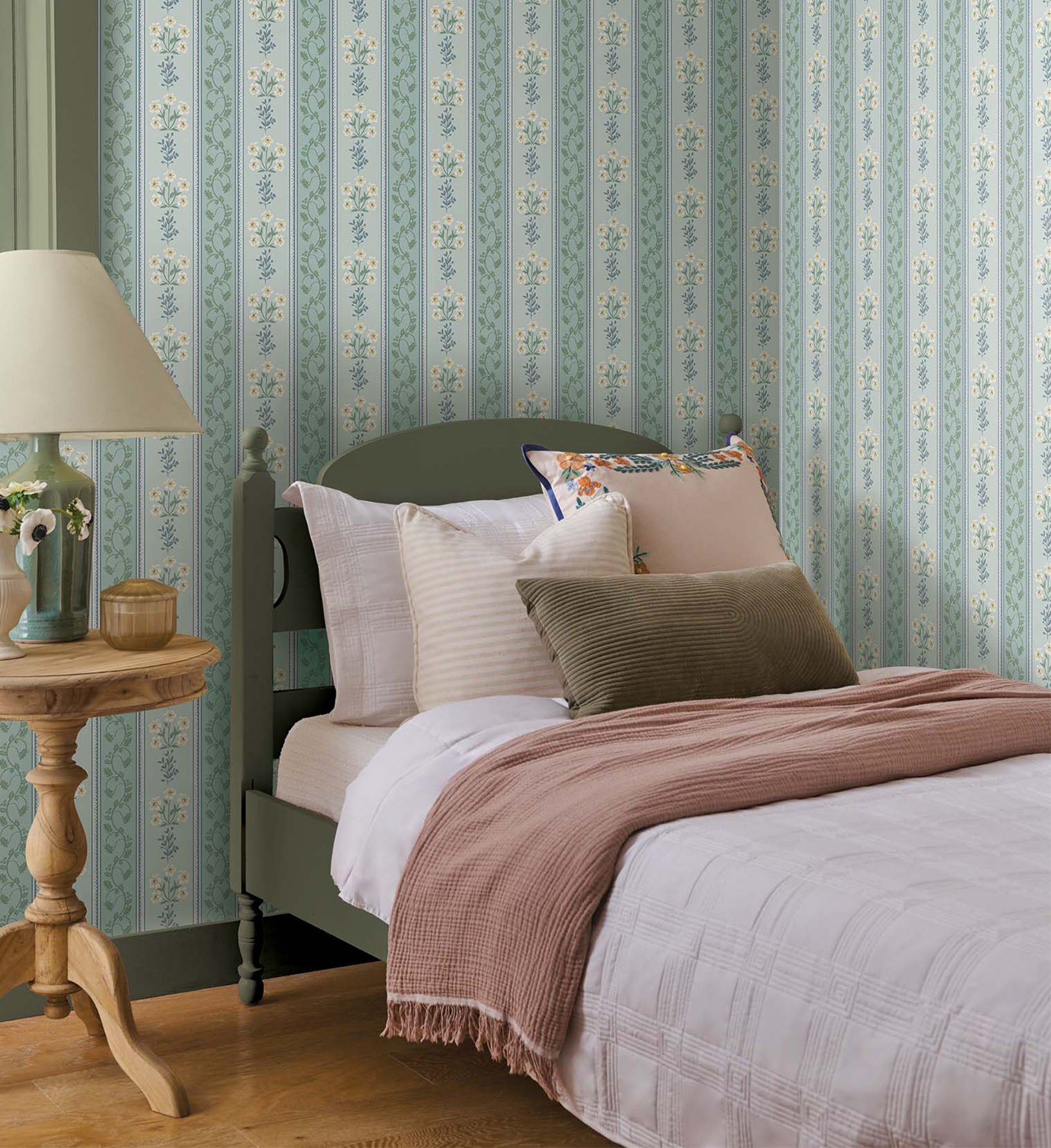 Portico Wallpaper Sample - Blue