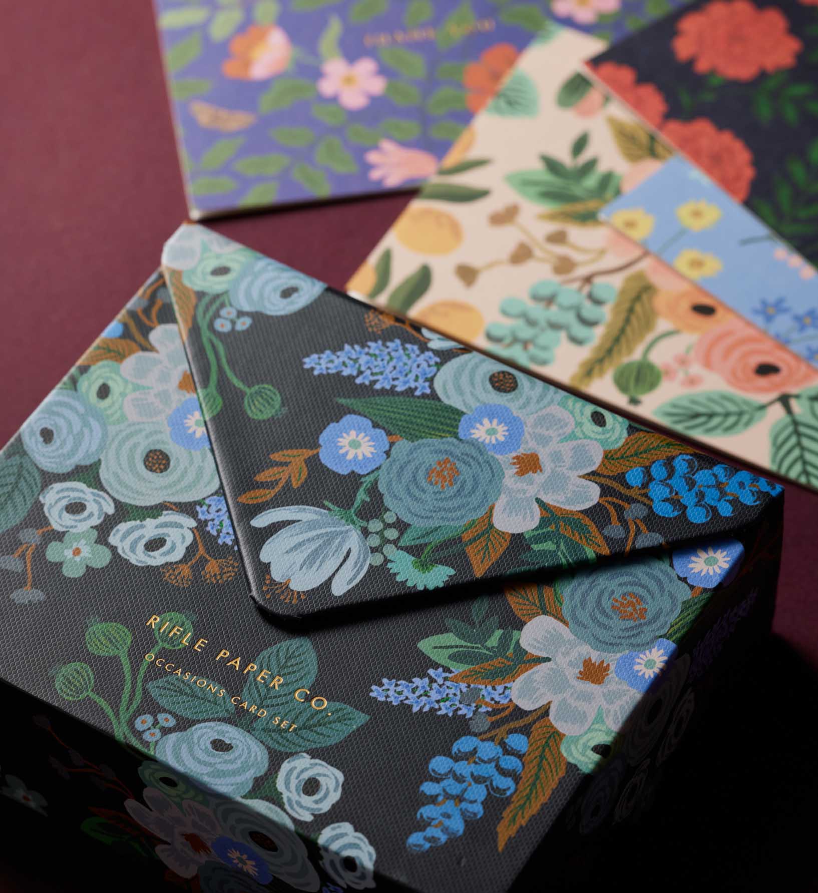 Essentials Card Box - Mixed Florals