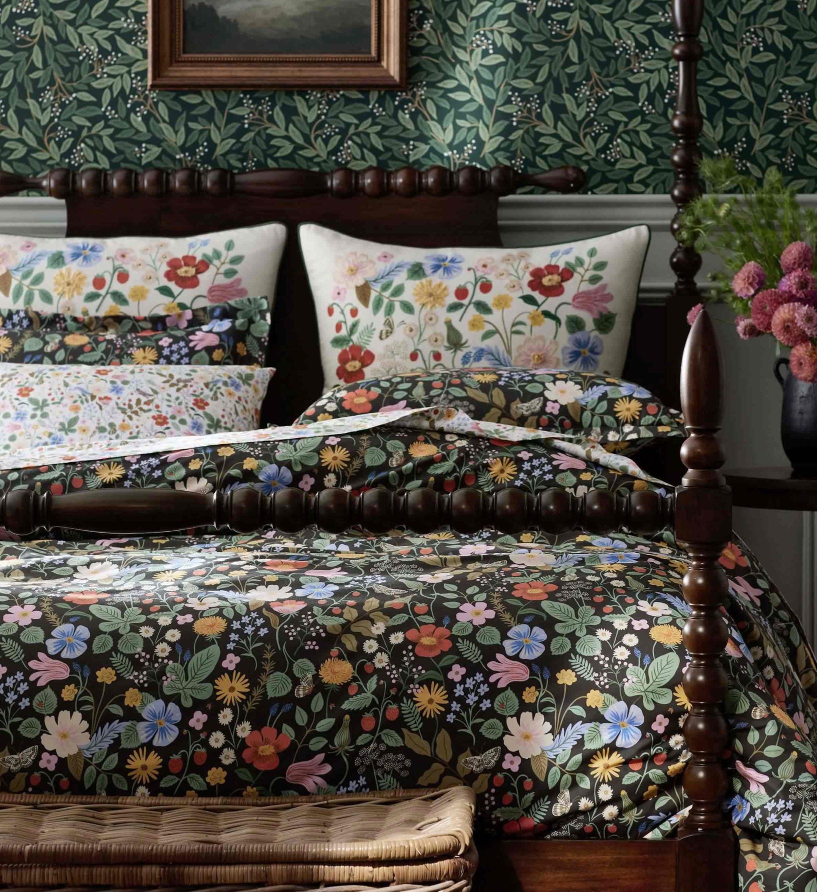 Percale Duvet Cover - Strawberry Fields Black
