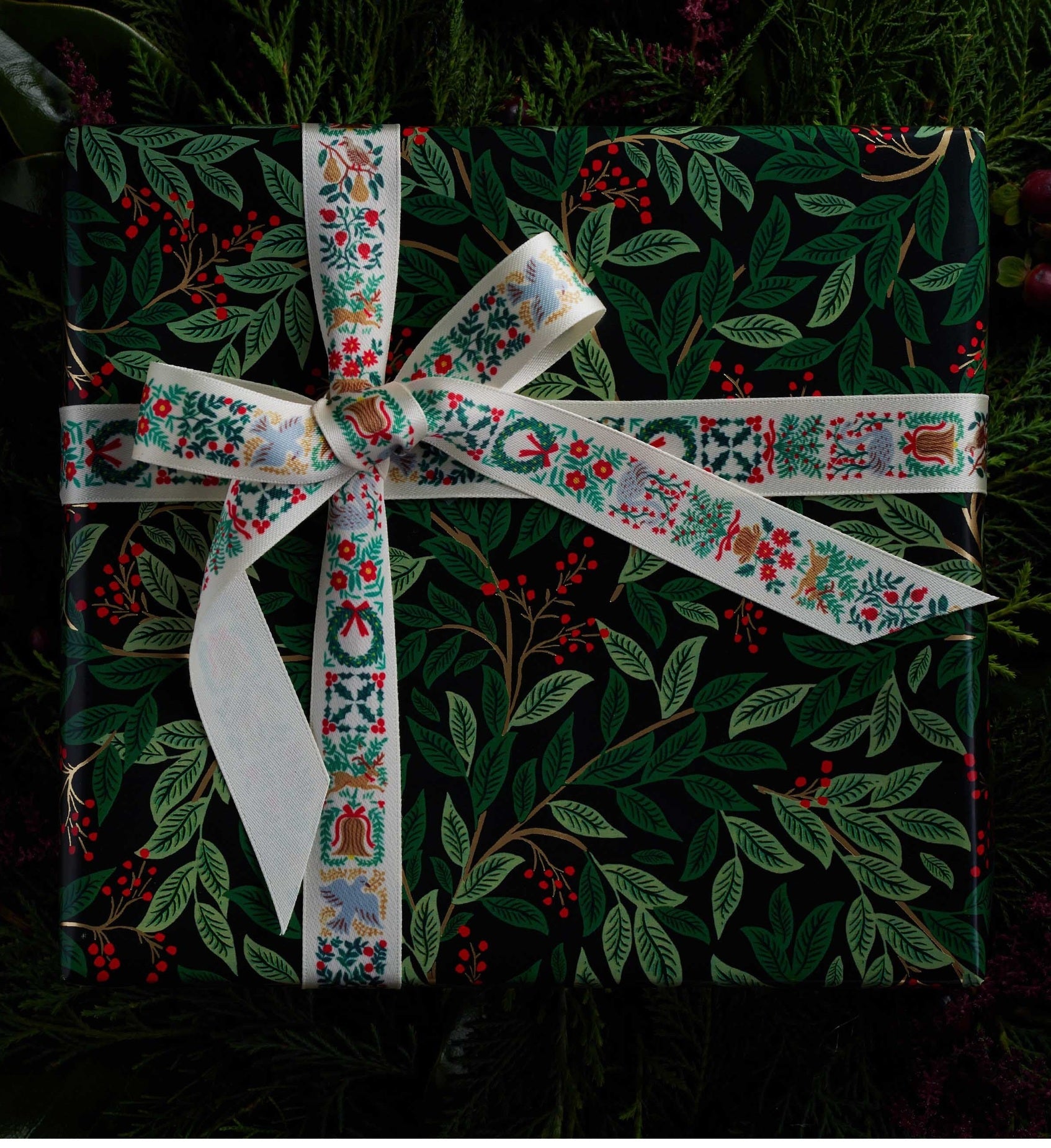 Holiday Wrapping Roll - Willowberry