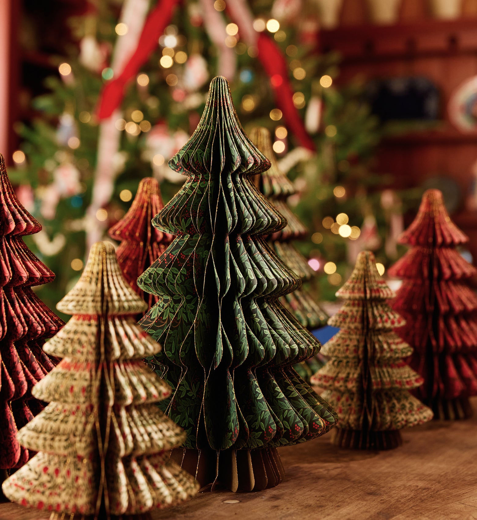 Holiday Honeycomb Tree Decor - Christmastide