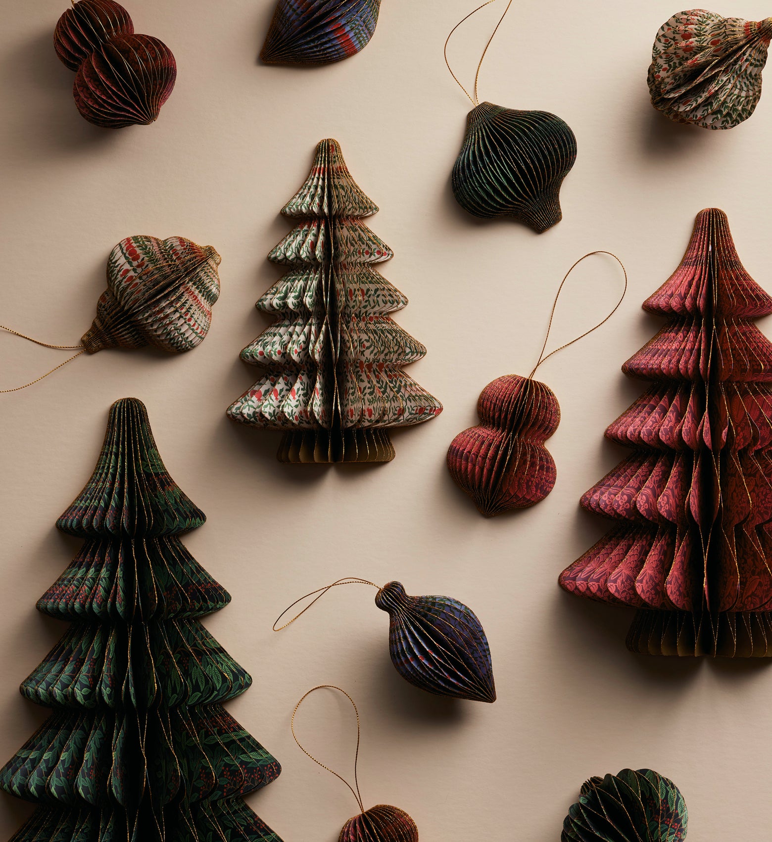Holiday Honeycomb Tree Decor - Christmastide