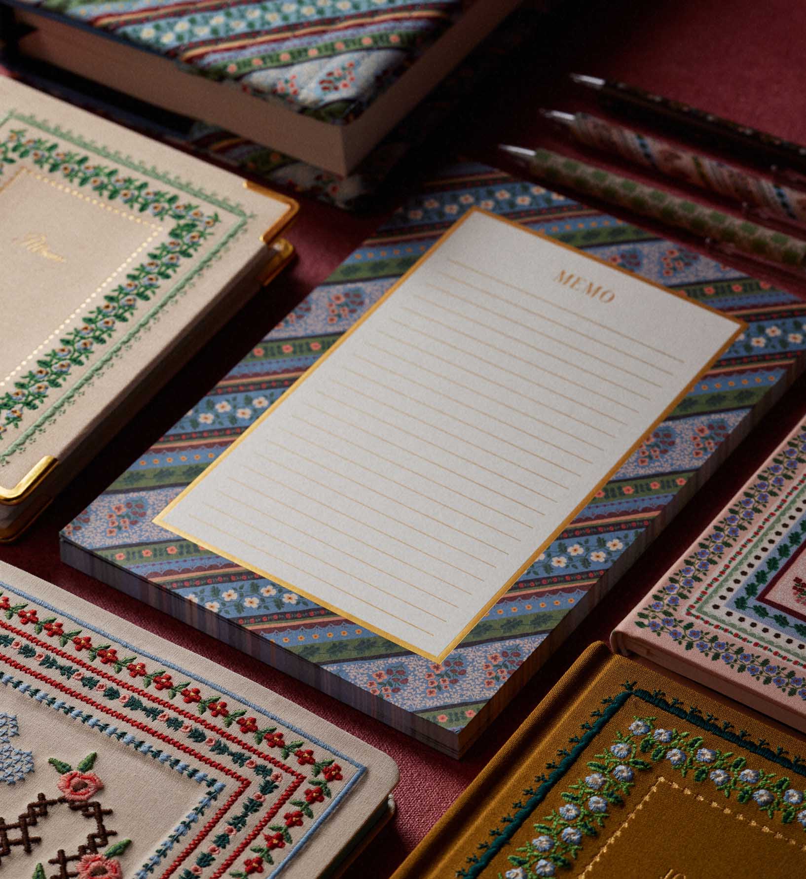 Large Memo Notepad - Paisley