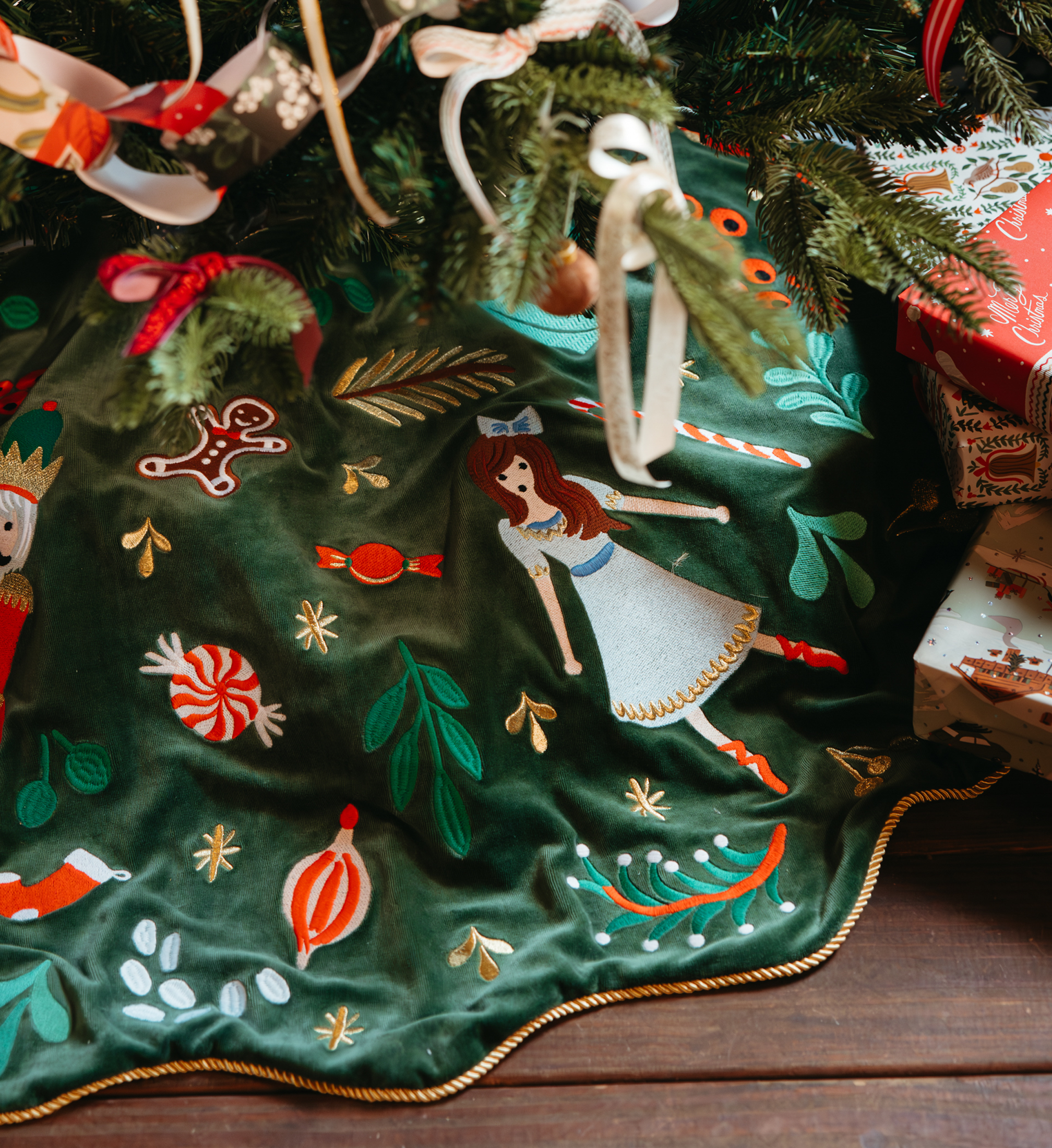 Embroidered Tree Skirt - Nutcracker