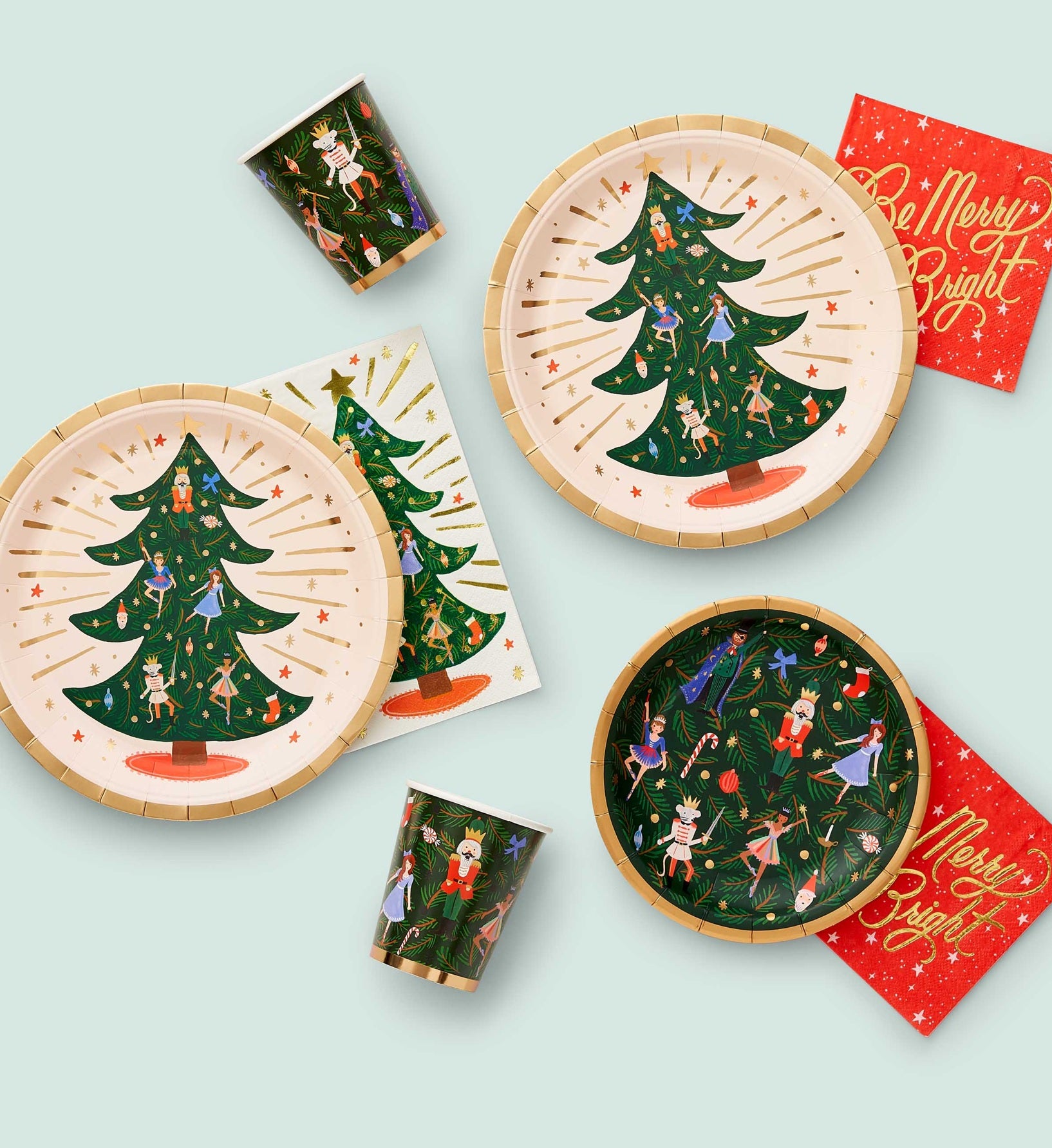  | nutcracker-partygoods-group-02_1_1.jpg
