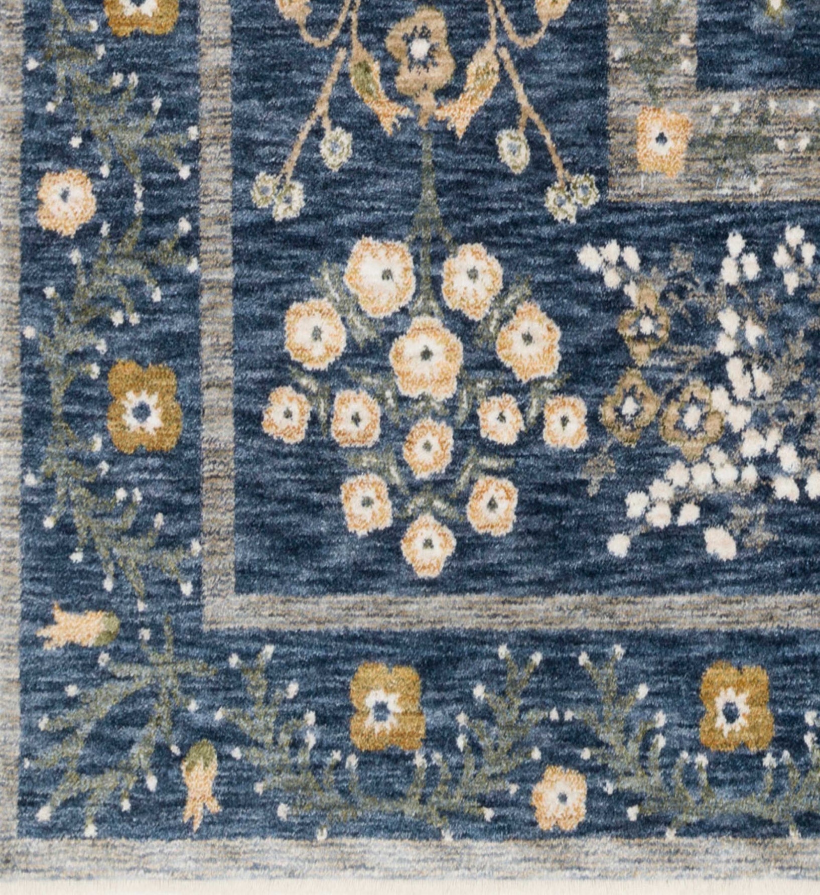  | rug060-03.jpg