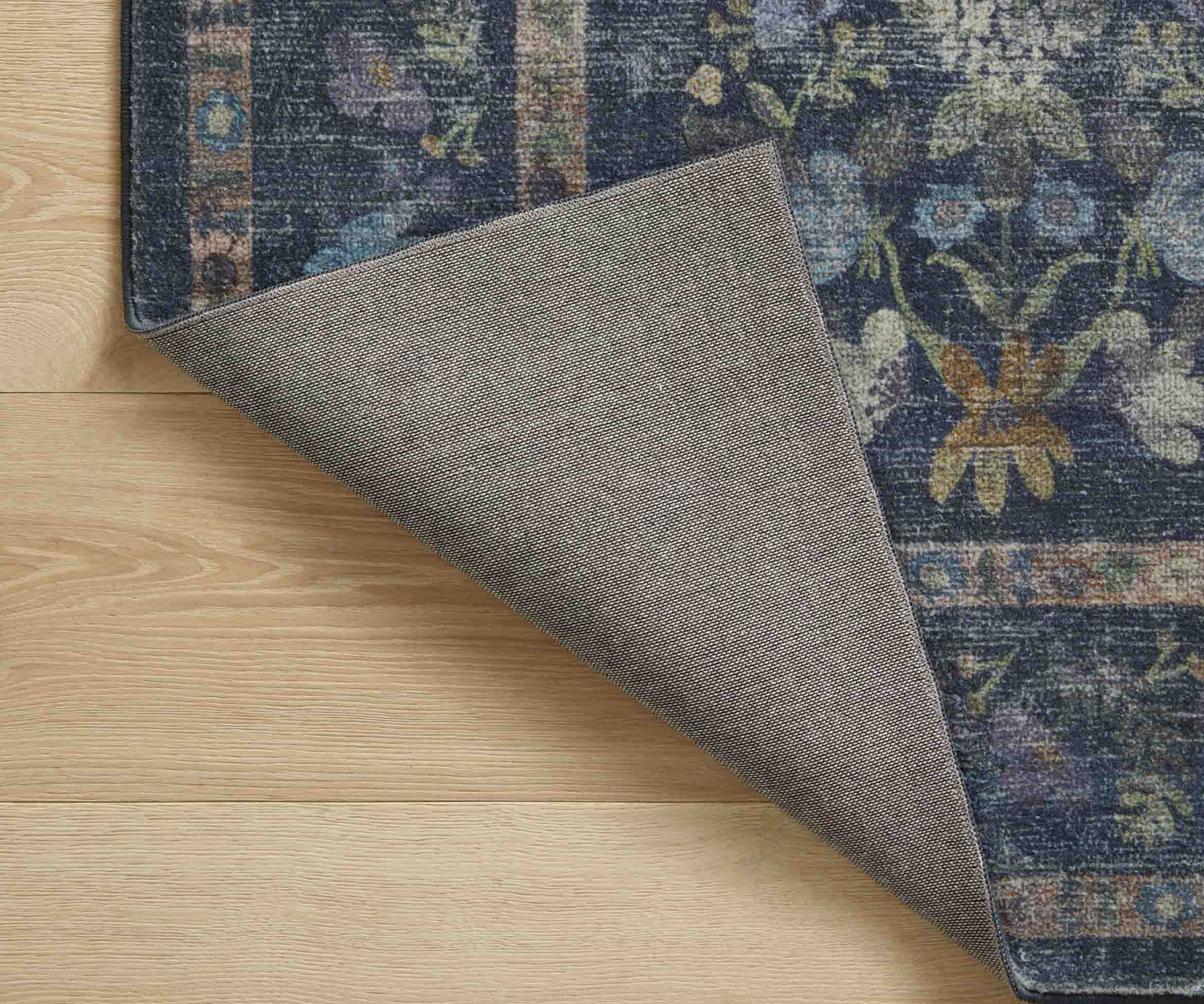  | rug200-06.jpg