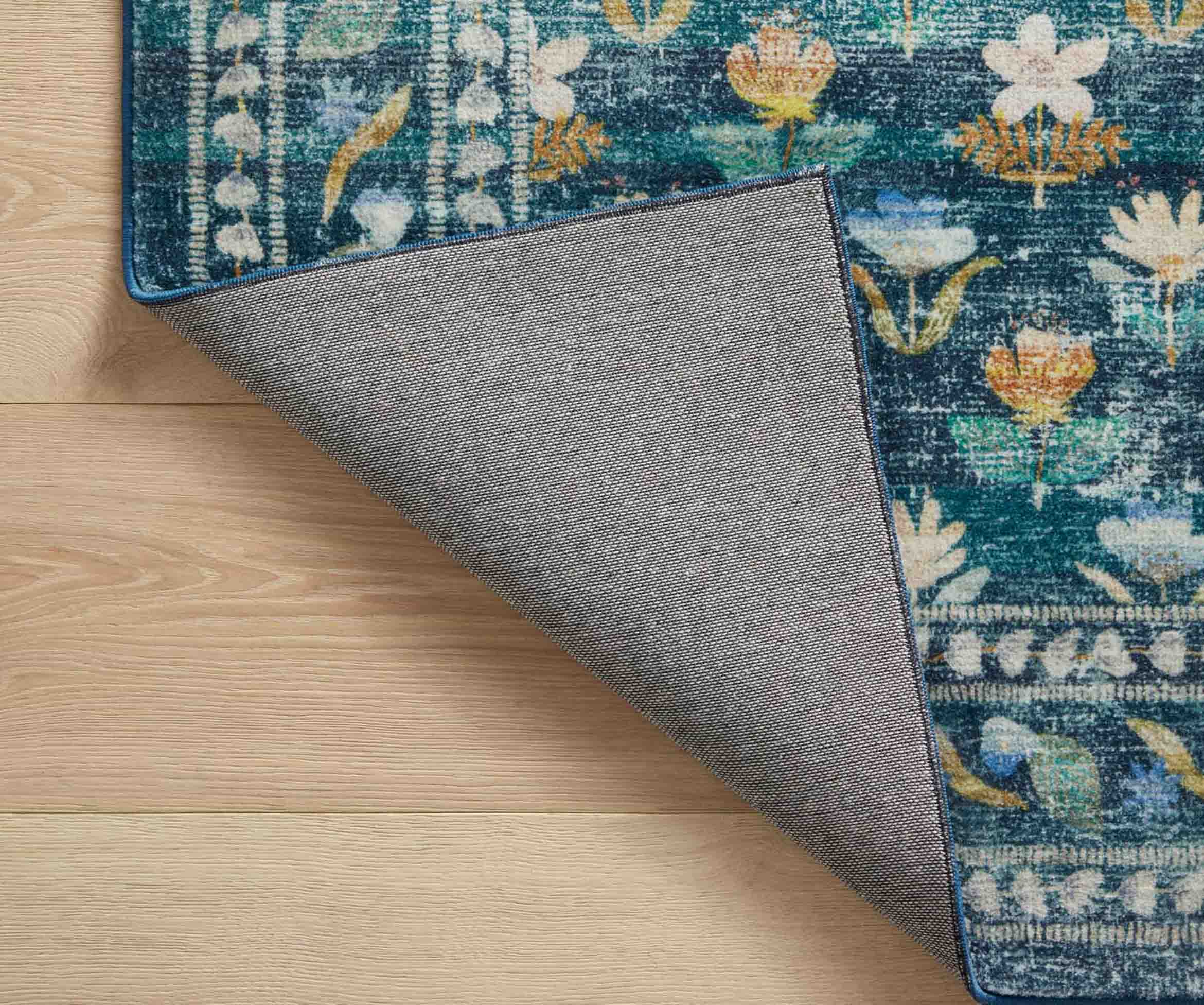  | rug201-06.jpg