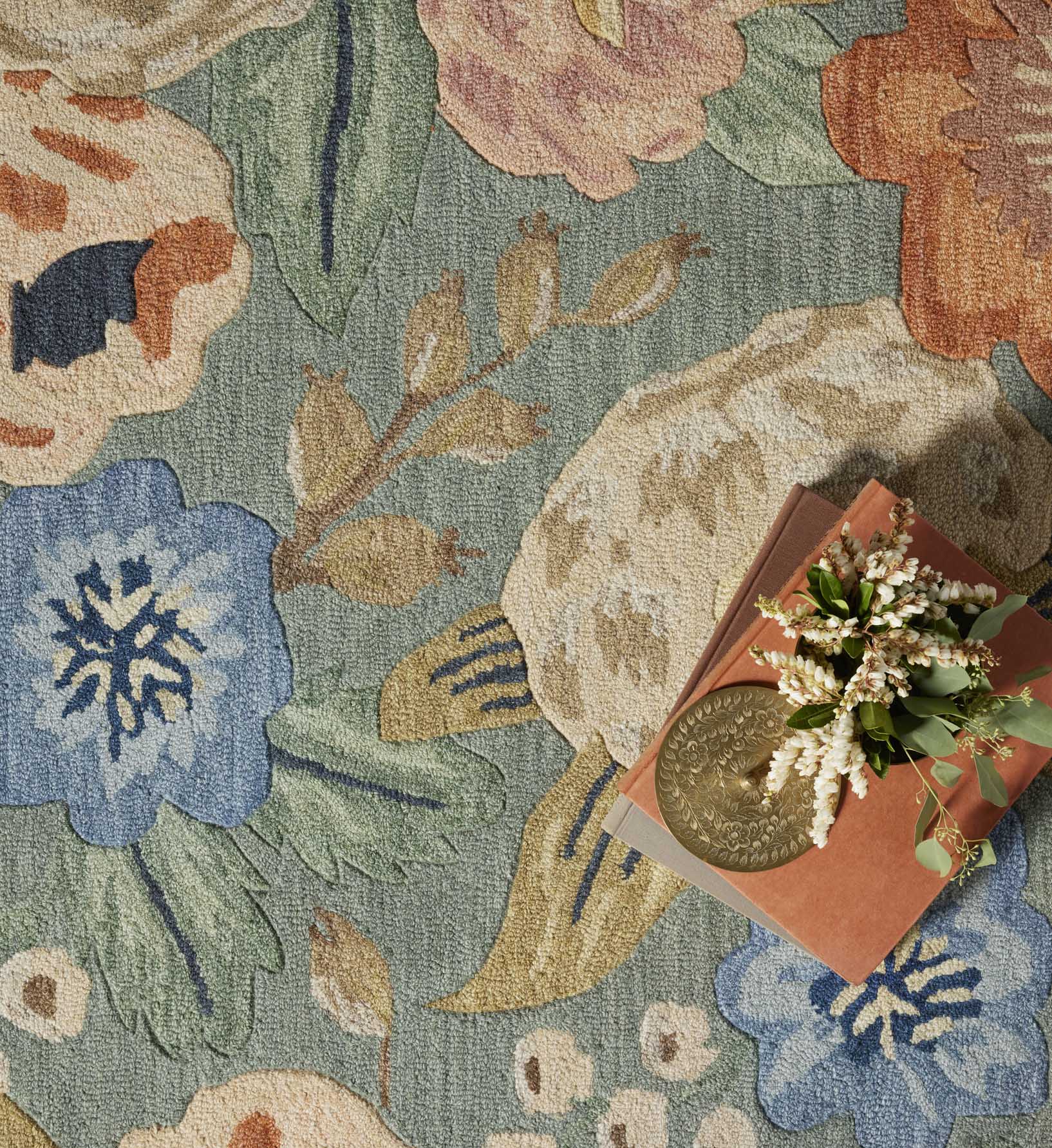 Vintage Blossoms Wool-Hooked Rug - Sage